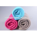 Fabrication propre Fibre de haute qualité teint en couleur solide Hot Selling Winter Baby Blanket Fabricants Chine